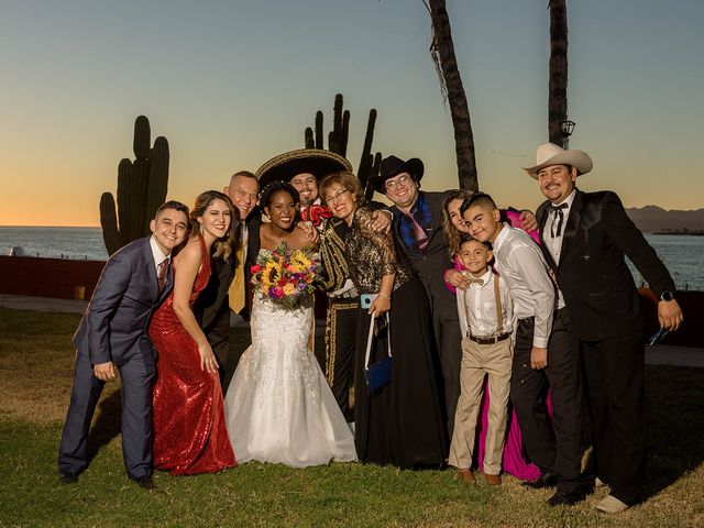 La boda de Néstor y Monique en Guaymas-San Carlos, Sonora 47