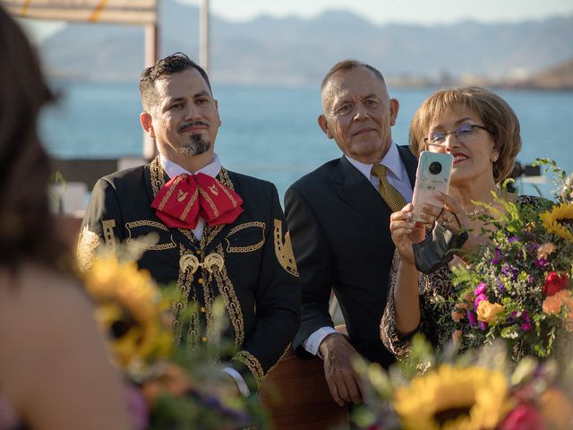 La boda de Néstor y Monique en Guaymas-San Carlos, Sonora 48