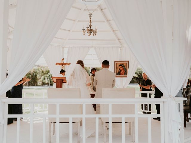 La boda de Giovanny y Jennifer en Tlayacapan, Morelos 12