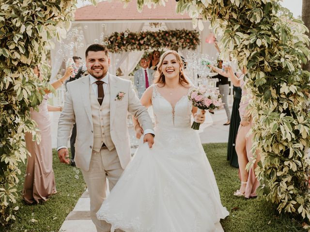 La boda de Giovanny y Jennifer en Tlayacapan, Morelos 14