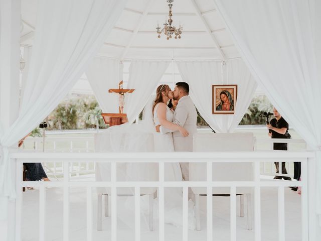 La boda de Giovanny y Jennifer en Tlayacapan, Morelos 15