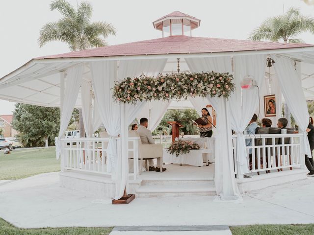 La boda de Giovanny y Jennifer en Tlayacapan, Morelos 26