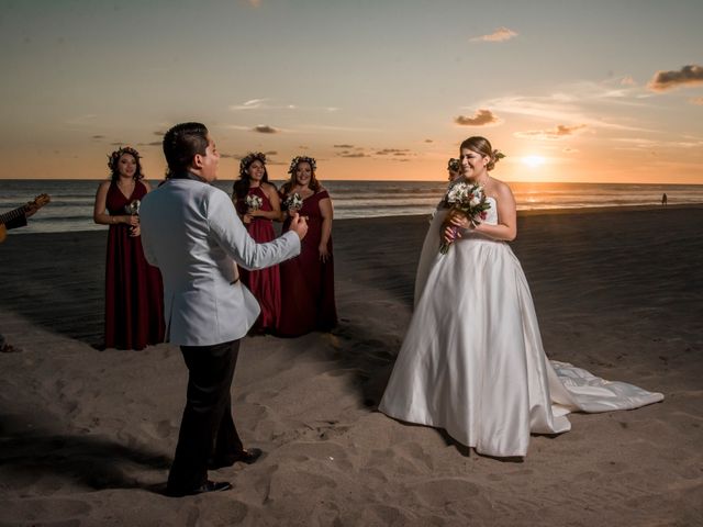 La boda de Rogelio y Nydia en Acapulco, Guerrero 29