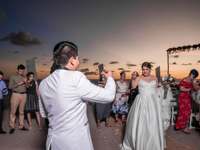 La boda de Rogelio y Nydia en Acapulco, Guerrero 30