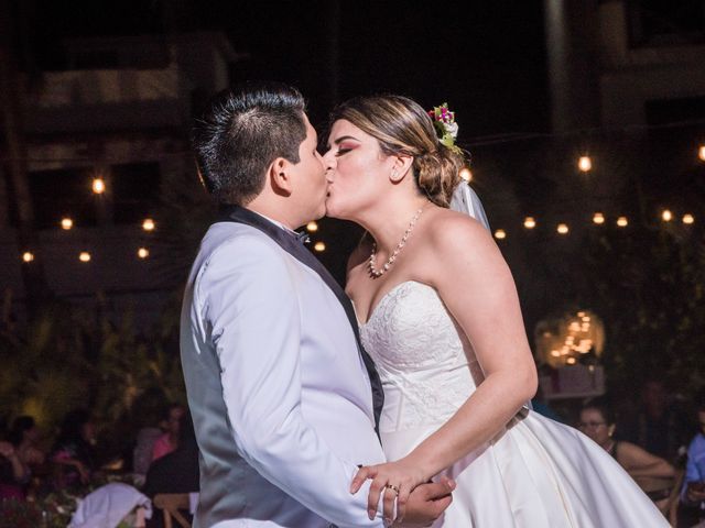 La boda de Rogelio y Nydia en Acapulco, Guerrero 35