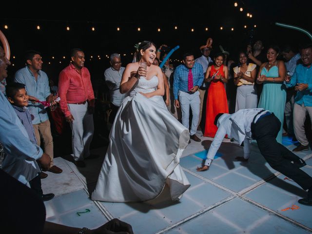 La boda de Rogelio y Nydia en Acapulco, Guerrero 70