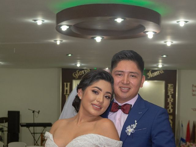 La boda de Misael y Zuri en Comalcalco, Tabasco 12