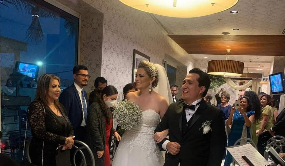 La boda de Carlos  y Gabriela en Veracruz, Veracruz