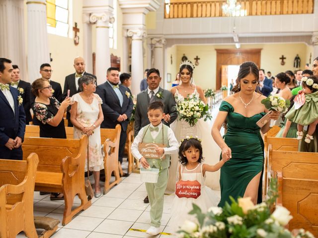 La boda de Oscar y Lupita en Vicente Guerrero, Durango 14