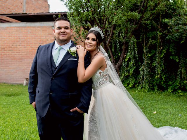 La boda de Oscar y Lupita en Vicente Guerrero, Durango 22