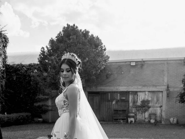 La boda de Oscar y Lupita en Vicente Guerrero, Durango 24
