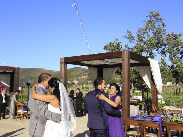 La boda de Carlos  y Ana en Ensenada, Baja California 4
