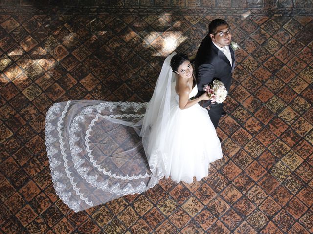 La boda de Francisco y Adriana  en Saltillo, Coahuila 14