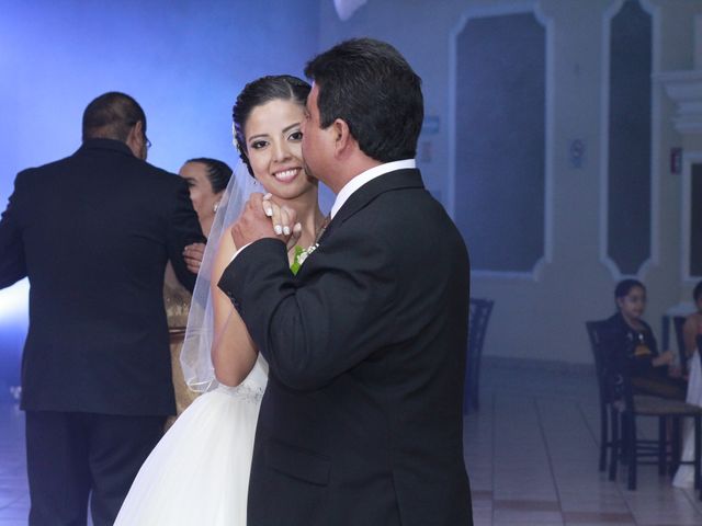 La boda de Francisco y Adriana  en Saltillo, Coahuila 23