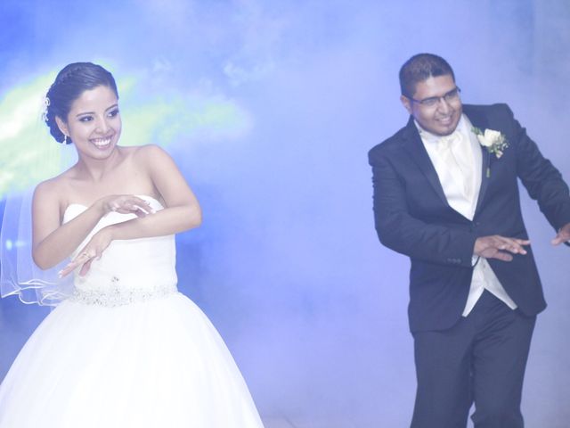 La boda de Francisco y Adriana  en Saltillo, Coahuila 24