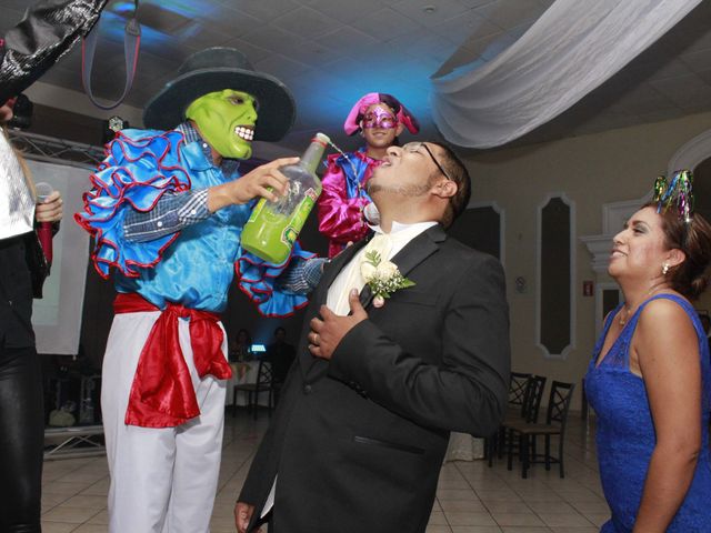 La boda de Francisco y Adriana  en Saltillo, Coahuila 35