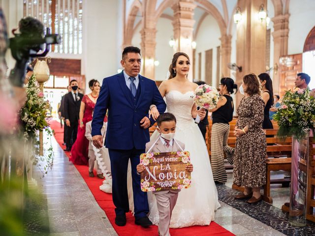 La boda de Edgar y Tania en Apatzingán, Michoacán 20