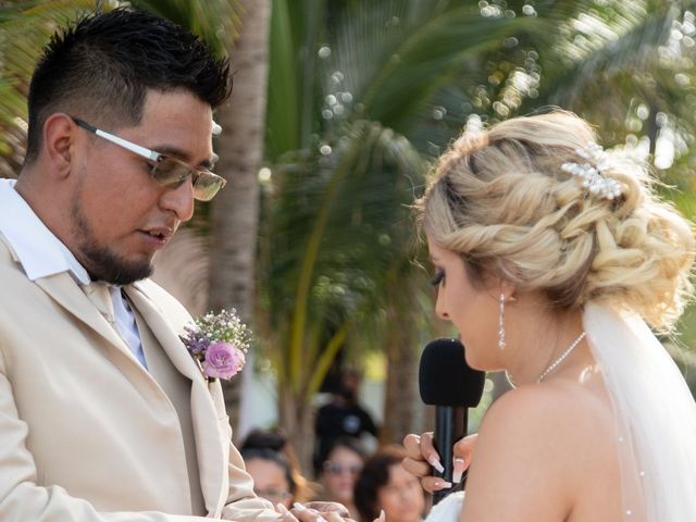 La boda de Ricardo y Kenia en Cancún, Quintana Roo 11