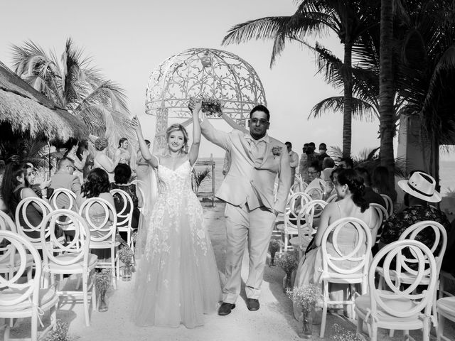 La boda de Ricardo y Kenia en Cancún, Quintana Roo 12