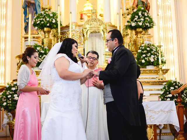 La boda de Hugo  y Cynthia  en Aguascalientes, Aguascalientes 22