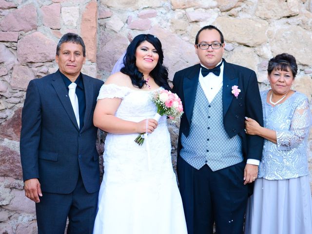 La boda de Hugo  y Cynthia  en Aguascalientes, Aguascalientes 32