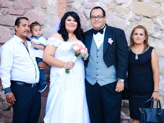 La boda de Hugo  y Cynthia  en Aguascalientes, Aguascalientes 41