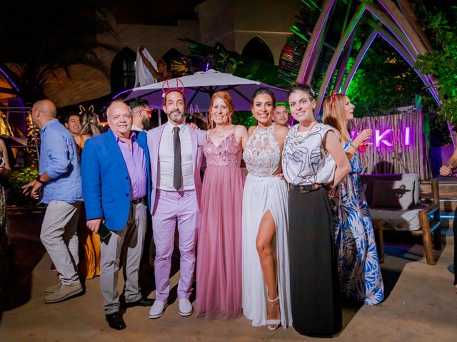 La boda de Omar y Ross en Mazatlán, Sinaloa 39