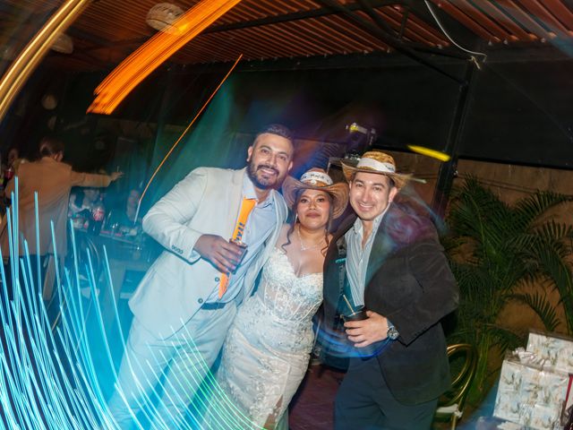 La boda de Mario y Maylet en Oaxaca, Oaxaca 20