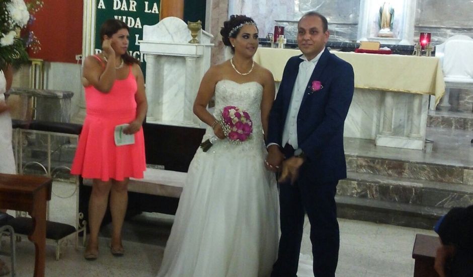 La boda de Manuel y Graciela en Guaymas-San Carlos, Sonora