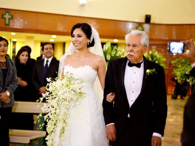 La boda de Abdon y Gloria en Torreón, Coahuila 16