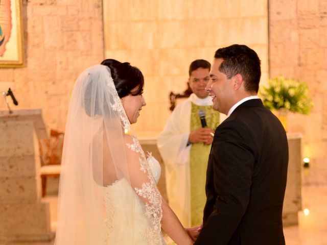 La boda de Abdon y Gloria en Torreón, Coahuila 18