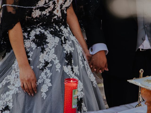 La boda de Luis y Berenice en Xochimilco, Ciudad de México 33