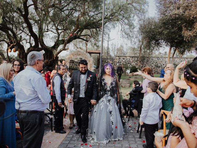 La boda de Luis y Berenice en Xochimilco, Ciudad de México 40