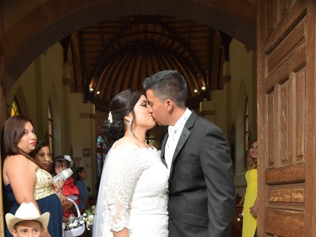 La boda de Daniel  y Janeth  en Chihuahua, Chihuahua 11