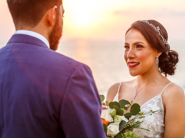 La boda de Augusto y Claudia en Bahía de Banderas, Nayarit 21