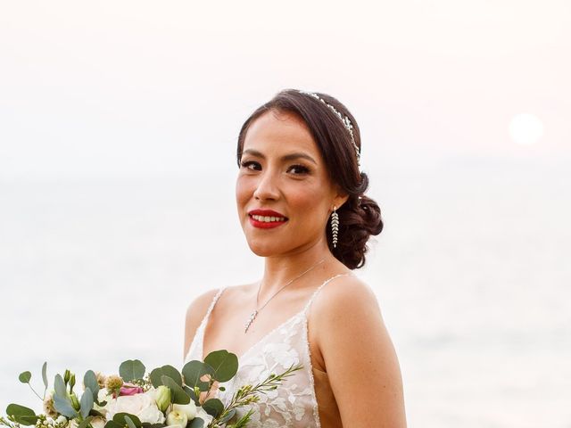 La boda de Augusto y Claudia en Bahía de Banderas, Nayarit 23