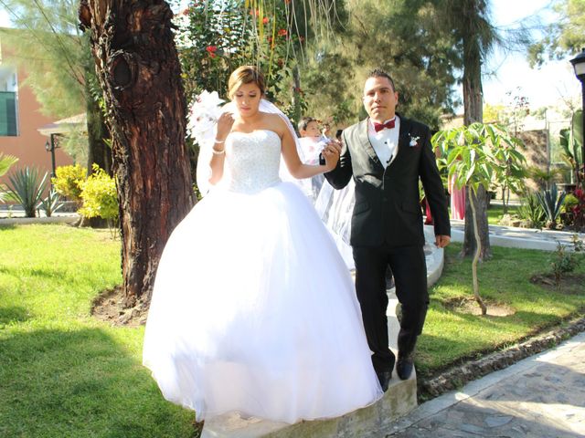 La boda de Saúl y Viviana en Zapopan, Jalisco 15