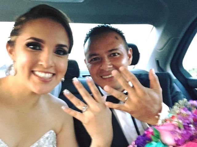La boda de Omar y Silvia  en Veracruz, Veracruz 3