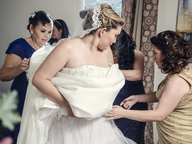 La boda de Gisellys y Franklin en Rosarito, Baja California 19