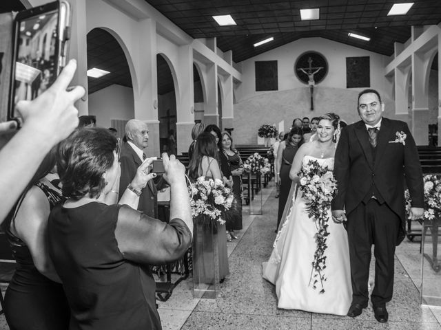 La boda de Gisellys y Franklin en Rosarito, Baja California 41