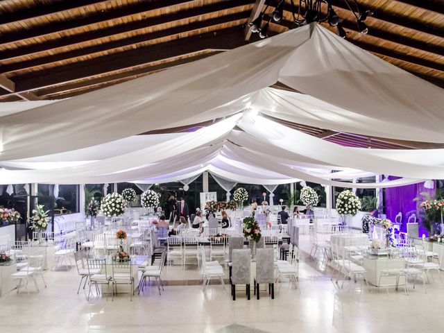 La boda de Gisellys y Franklin en Rosarito, Baja California 47