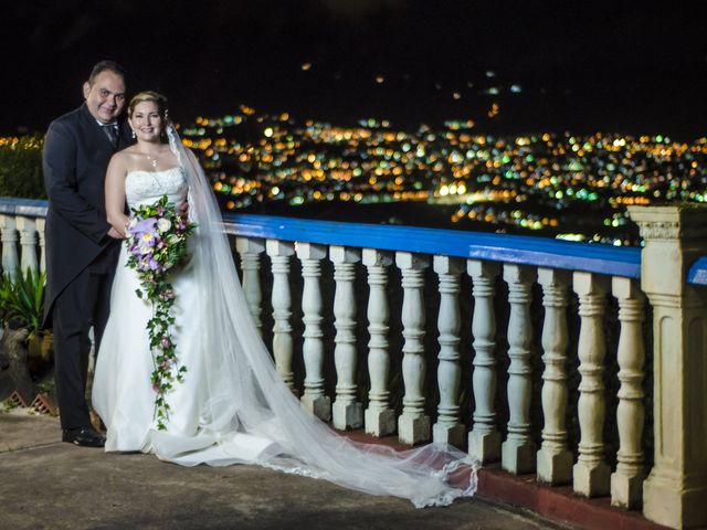 La boda de Gisellys y Franklin en Rosarito, Baja California 52