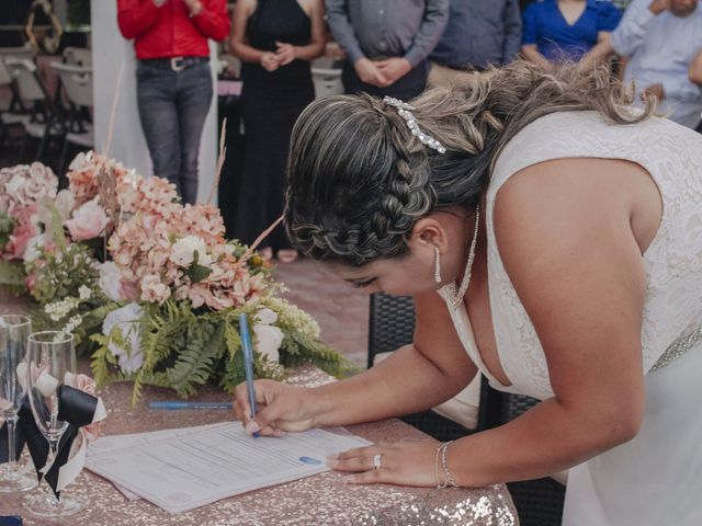 La boda de Andrés y Dinorah en Mexicali, Baja California 6