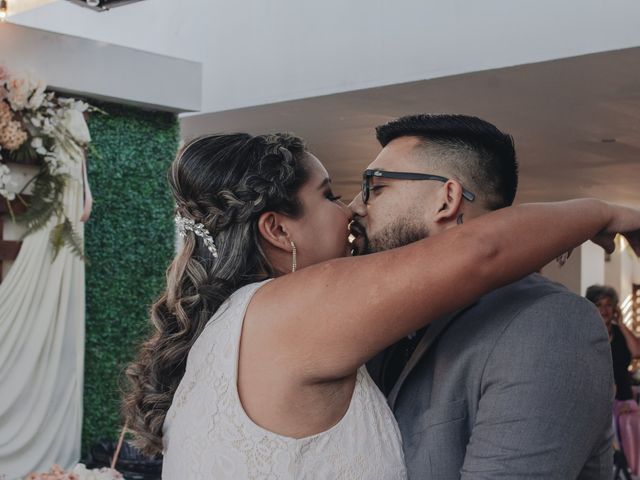 La boda de Andrés y Dinorah en Mexicali, Baja California 21