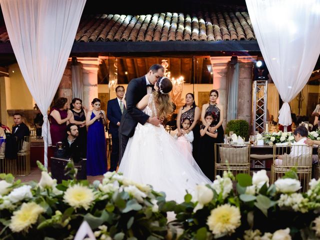 La boda de Adrián y Fabiola en Morelia, Michoacán 101