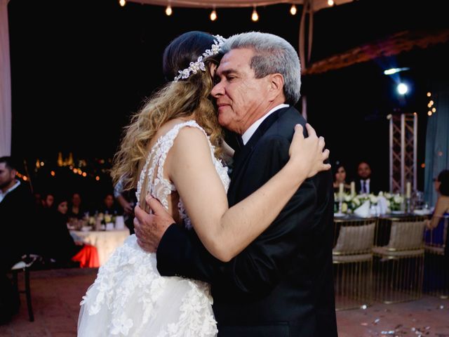 La boda de Adrián y Fabiola en Morelia, Michoacán 112