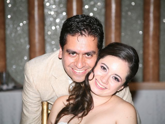 La boda de Hugo y Ana Laura en Tulancingo, Hidalgo 14