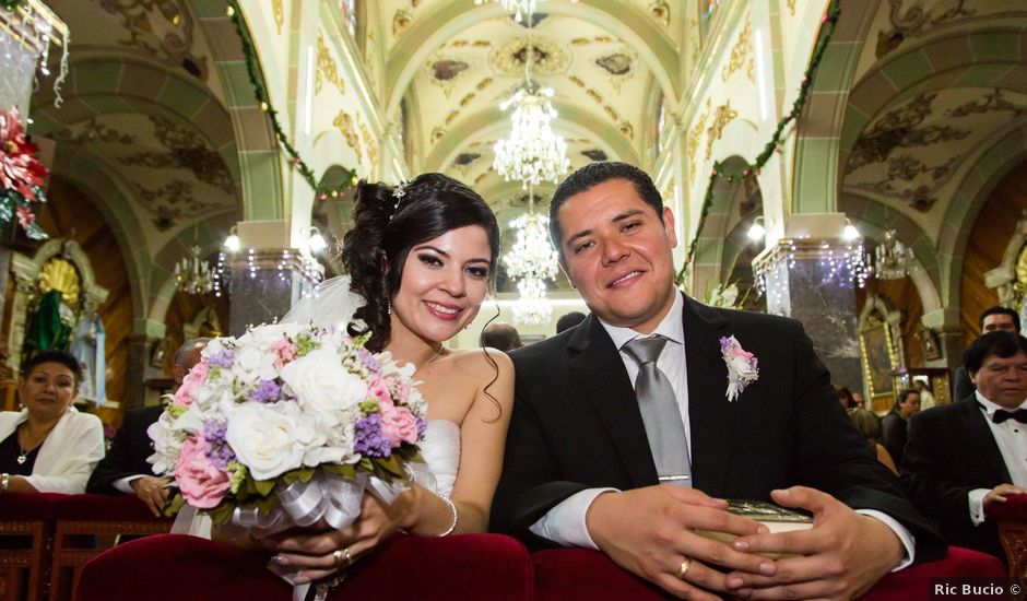 La boda de Armando y Mara en Iztapalapa, Ciudad de México