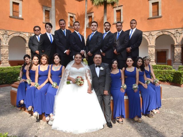 La boda de Christian y Ivonne en Salamanca, Guanajuato 32