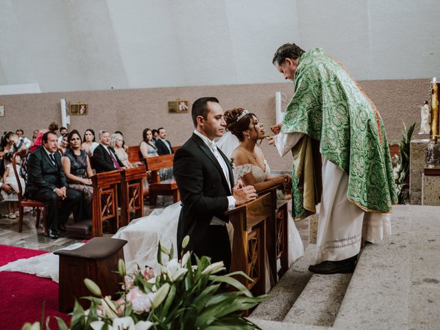 La boda de Jhoseline y Gerardo en Zapopan, Jalisco 33